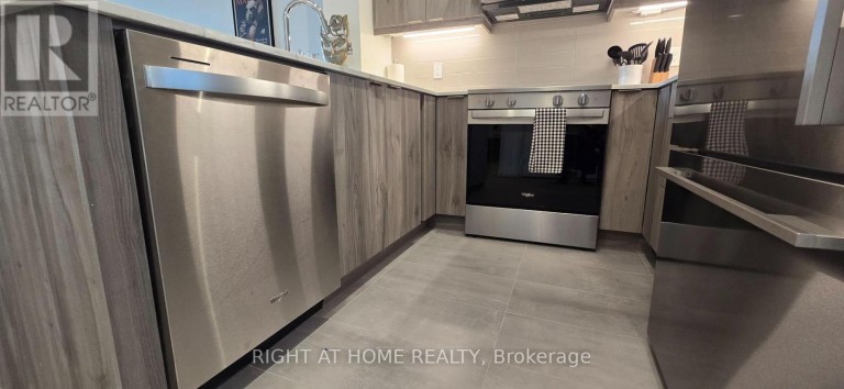 2302 - 15 WATERGARDEN DRIVE, Mississauga (Hurontario), Ontario, L5R0H4