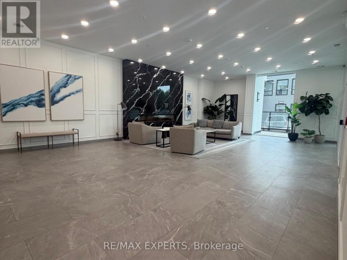 210 - 71 WYNDHAM STREET S, Guelph (St. Patrick's Ward), Ontario, N1E5R3