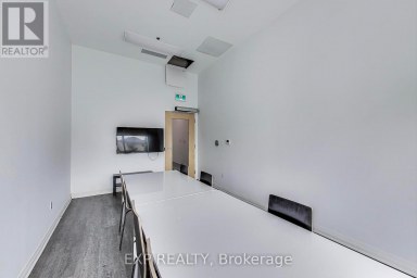 739 - 1900 SIMCOE STREET N Oshawa (Samac) Ontario photo 18
