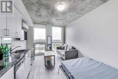 739 - 1900 SIMCOE STREET N Oshawa (Samac) Ontario photo 5