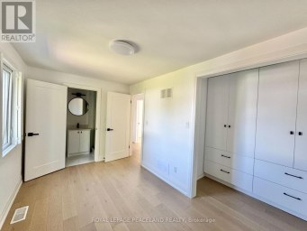 29 ROSITA CRESCENT Toronto (Clairlea-Birchmount) Ontario photo 12