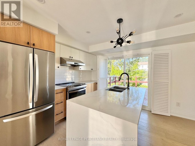 29 ROSITA CRESCENT, Toronto (Clairlea-Birchmount), Ontario, M1L1X7