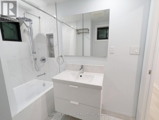 LOWER - 90 OAKVALE AVENUE, Toronto (Greenwood-Coxwell), Ontario, M4J1J1