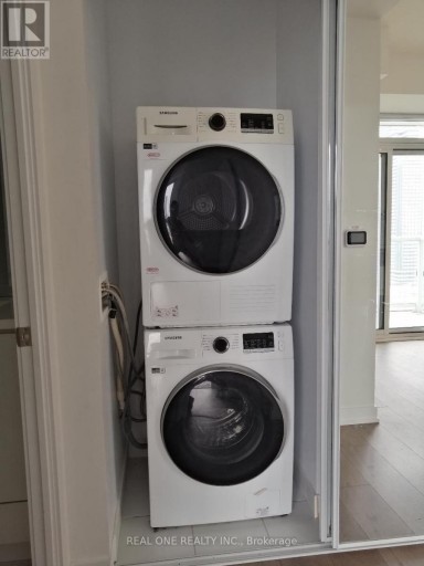 2001 - 38 HONEYCRISP CRESCENT, Vaughan (Vaughan Corporate Centre), Ontario, L4K0M8