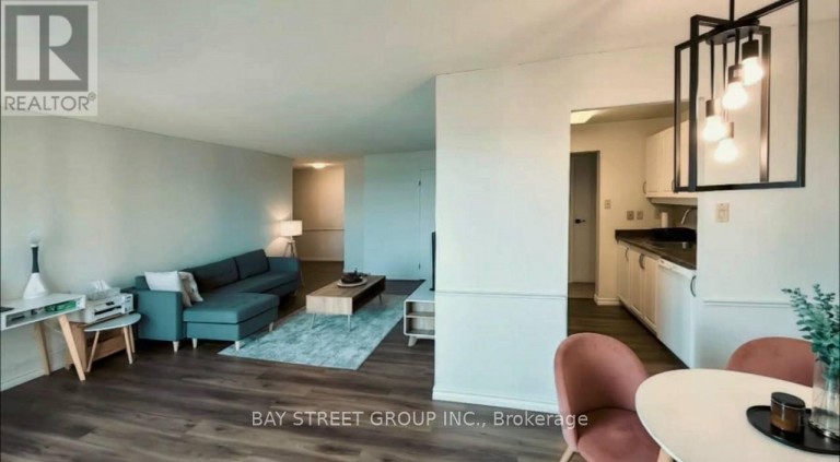 1005 - 858 COMMISSIONERS ROAD E, London South (South H), Ontario, N6C5Y5
