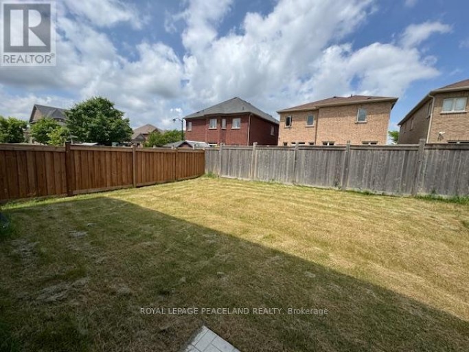 12 SIKURA CIRCLE, Aurora, Ontario, L4G3Y8