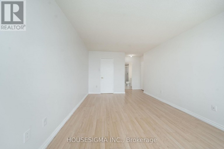 1605 - 330 ALTON TOWERS CIRCLE, Toronto (Milliken), Ontario, M1V5H3
