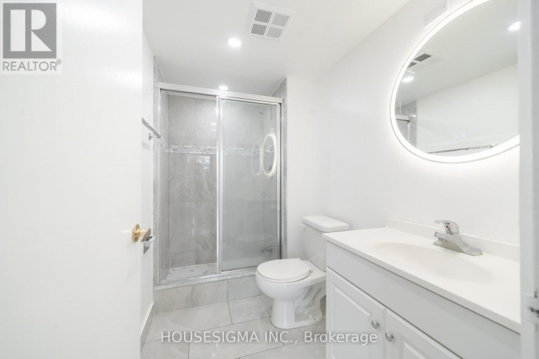 1605 - 330 ALTON TOWERS CIRCLE, Toronto (Milliken), Ontario, M1V5H3