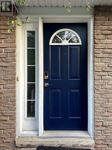 52 CHARLBROOK AVENUE, Barrie (Cundles East), Ontario, L4M2Y4