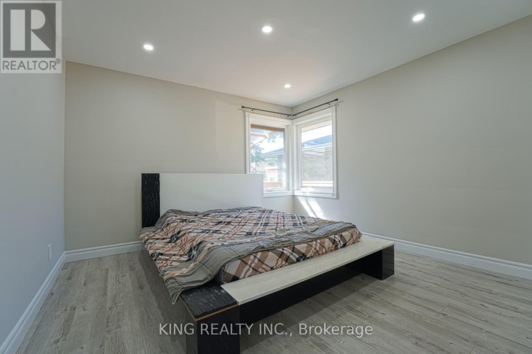 87 ELVASTON DRIVE, Toronto (Victoria Village), Ontario, M4A1N7
