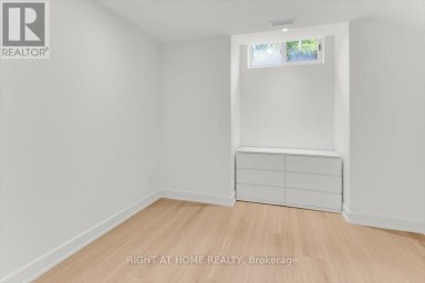 LOWER - 431 ARLINGTON AVENUE Toronto (Humewood-Cedarvale) Ontario photo 18