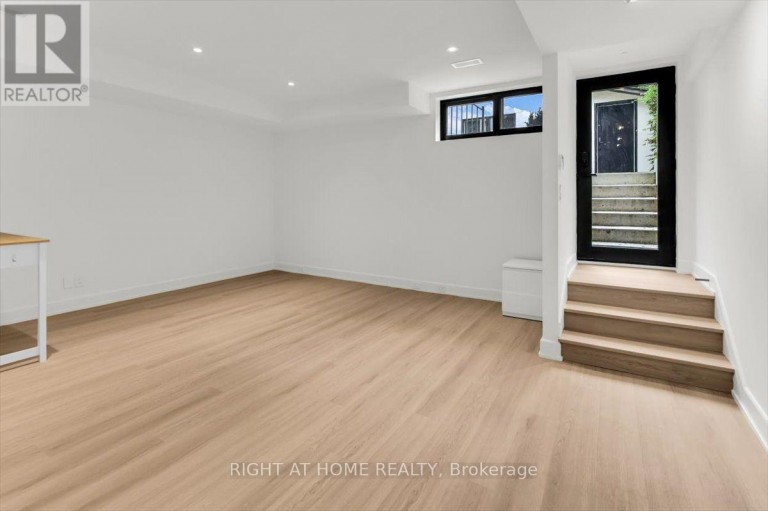 LOWER - 431 ARLINGTON AVENUE, Toronto (Humewood-Cedarvale), Ontario, M6C3A4