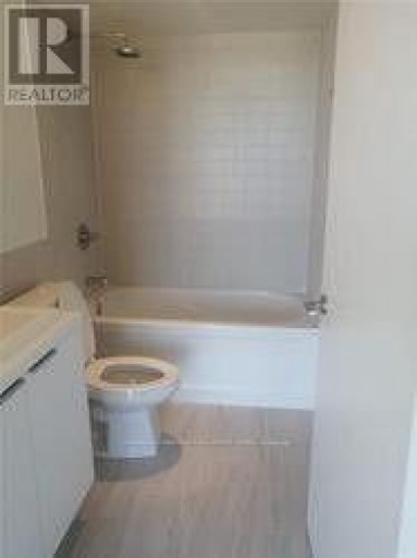 907 - 6 SONIC WAY, Toronto (Flemingdon Park), Ontario, M3C0P1