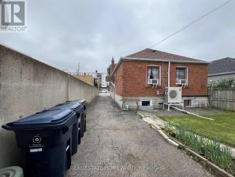 MAIN - 124 GLENCREST BOULEVARD Toronto (O'Connor-Parkview) Ontario photo 10