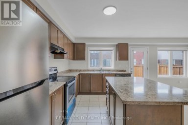 94 BENHURST CRESCENT Brampton (Northwest Brampton) Ontario photo 17