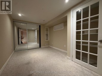 56 ALBRIGHT (LOWER) CRESCENT Richmond Hill (Jefferson) Ontario photo 7