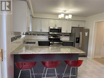 95 FERNCLIFFE CRESCENT Markham (Cedarwood) Ontario photo 4