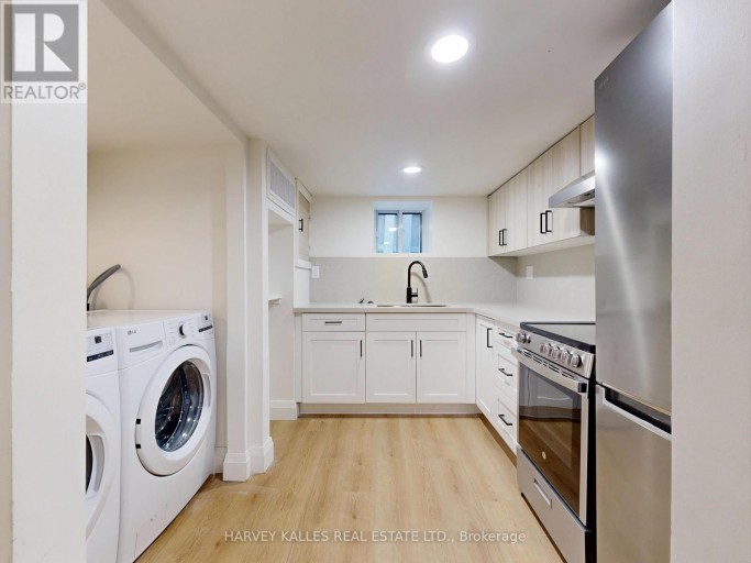 3 - 1214 AVENUE ROAD, Toronto (Lawrence Park South), Ontario, M5N2G4