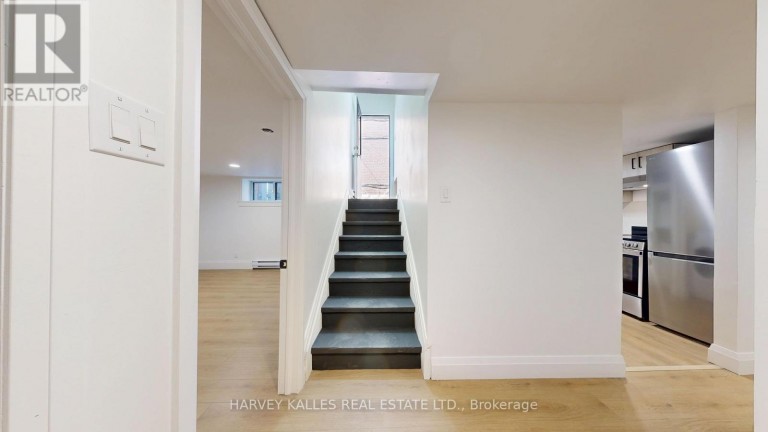 3 - 1214 AVENUE ROAD, Toronto (Lawrence Park South), Ontario, M5N2G4