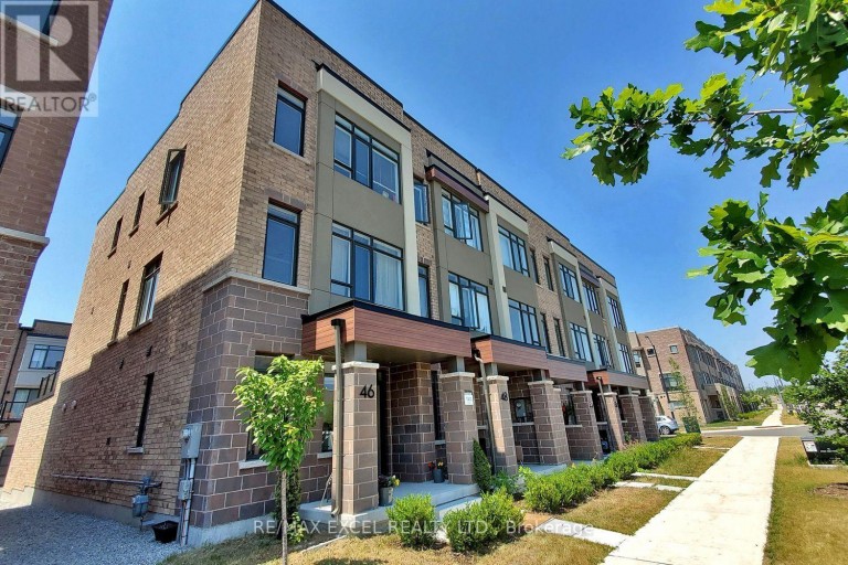 46 TROON AVENUE, Vaughan, Ontario, L6A4Z2