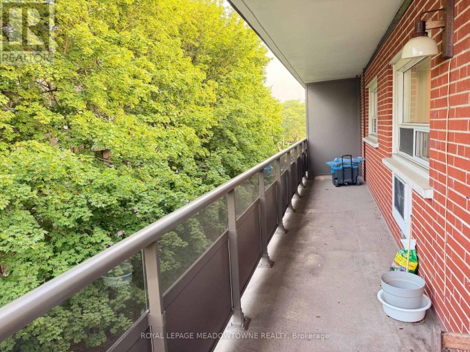 411 - 11 WOODMAN DRIVE, Hamilton (Corman), Ontario, L8K4E3