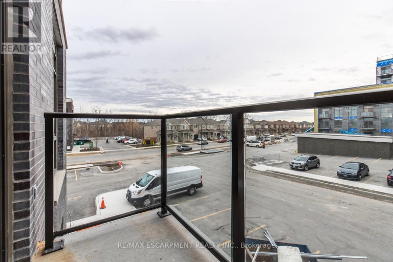 238 - 10 MALLARD TRAIL, Hamilton (Waterdown), Ontario, L0R2H1
