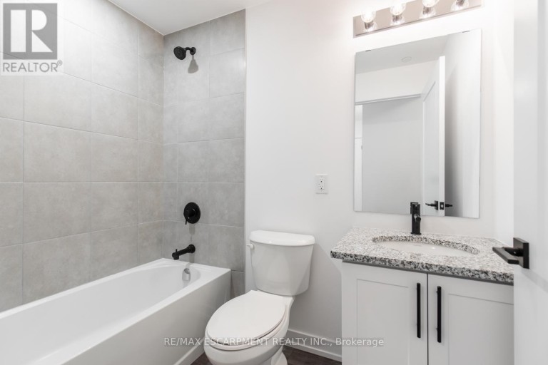 238 - 10 MALLARD TRAIL, Hamilton (Waterdown), Ontario, L0R2H1
