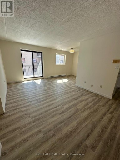 201 - 555 OXFORD STREET, Oshawa (Vanier), Ontario, L1J3V5