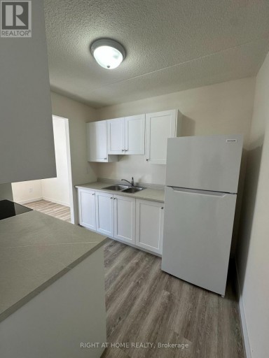 201 - 555 OXFORD STREET, Oshawa (Vanier), Ontario, L1J3V5