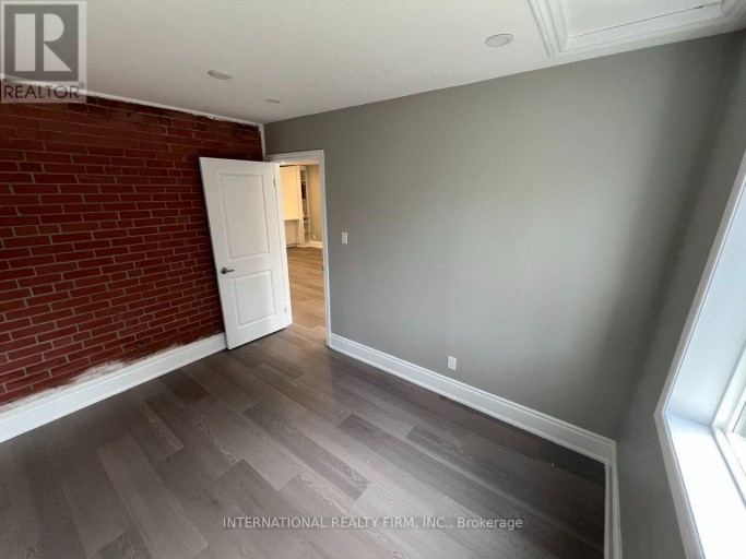 MAIN- HALF - 73 MURRAY DRIVE, Aurora (Aurora Highlands), Ontario, L4G2C2
