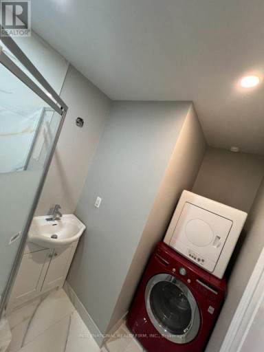 MAIN- HALF - 73 MURRAY DRIVE, Aurora (Aurora Highlands), Ontario, L4G2C2