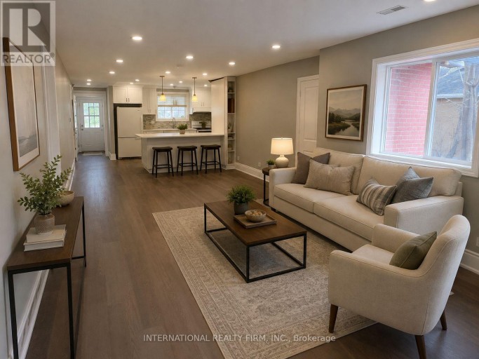 MAIN- HALF - 73 MURRAY DRIVE, Aurora (Aurora Highlands), Ontario, L4G2C2