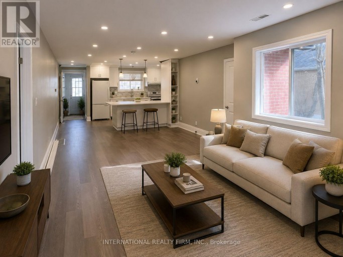 MAIN- HALF - 73 MURRAY DRIVE, Aurora (Aurora Highlands), Ontario, L4G2C2