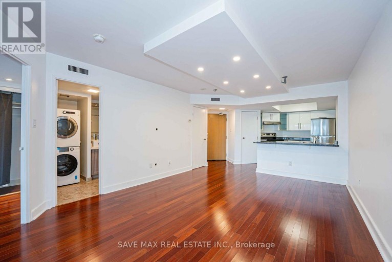 1618 - 1001 BAY STREET, Toronto (Bay Street Corridor), Ontario, M5S3A6