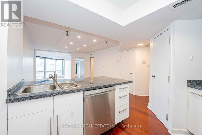 1618 - 1001 BAY STREET, Toronto (Bay Street Corridor), Ontario, M5S3A6