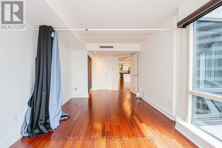 1618 - 1001 BAY STREET, Toronto (Bay Street Corridor), Ontario, M5S3A6