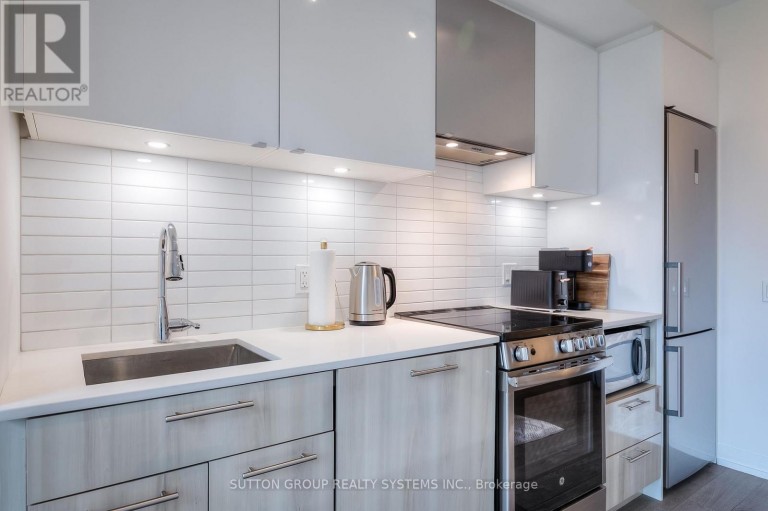 731 - 251 JARVIS STREET, Toronto (Moss Park), Ontario, M5B0C3