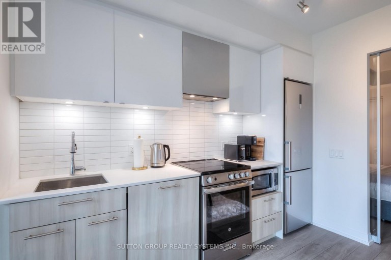 731 - 251 JARVIS STREET, Toronto (Moss Park), Ontario, M5B0C3