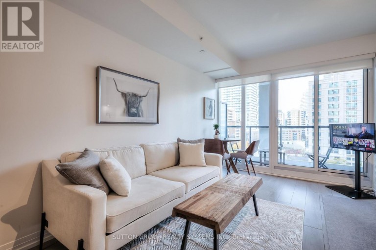 731 - 251 JARVIS STREET, Toronto (Moss Park), Ontario, M5B0C3