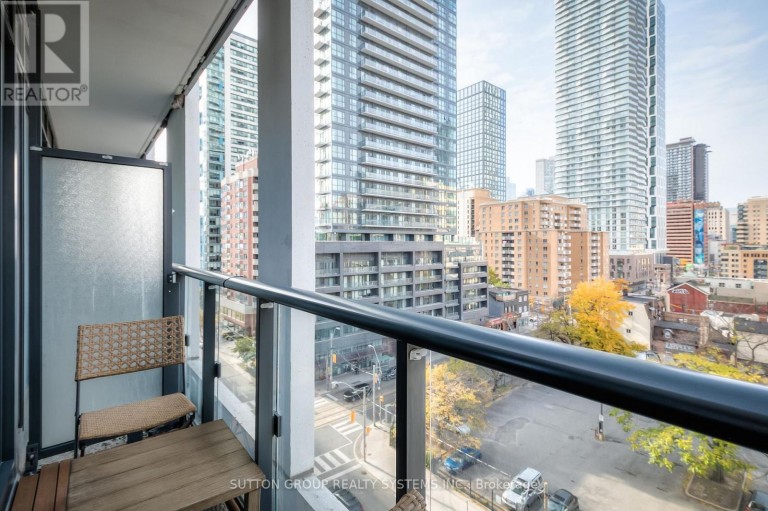 731 - 251 JARVIS STREET, Toronto (Moss Park), Ontario, M5B0C3