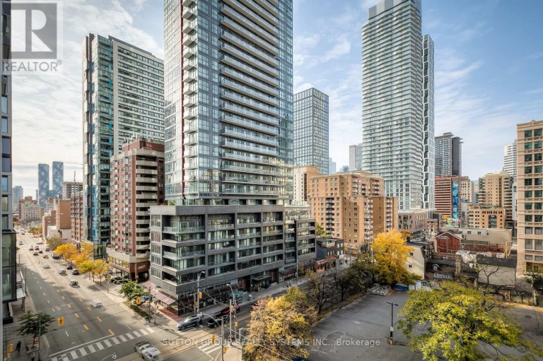 731 - 251 JARVIS STREET, Toronto (Moss Park), Ontario, M5B0C3