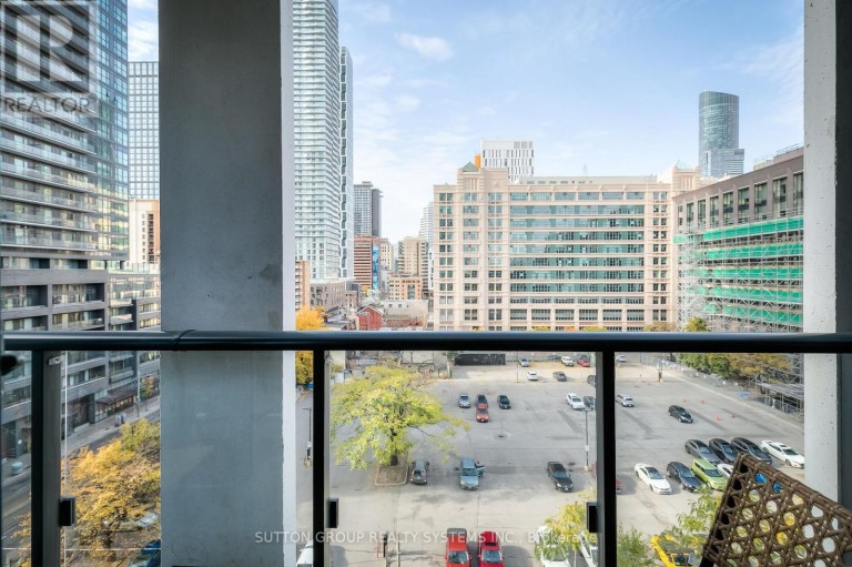 731 - 251 JARVIS STREET, Toronto (Moss Park), Ontario, M5B0C3