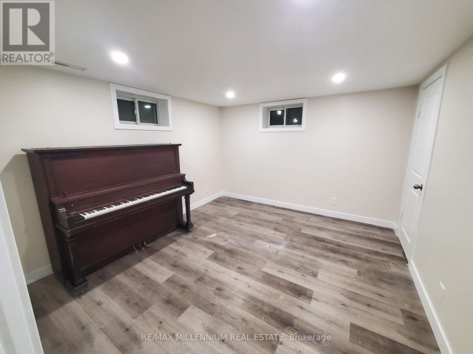 491 BLAKE STREET, London South (South K), Ontario, N5K2N9