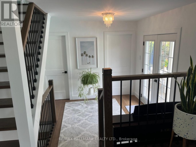 6089 STARFIELD CRESCENT, Mississauga (Meadowvale), Ontario, L5N1X2