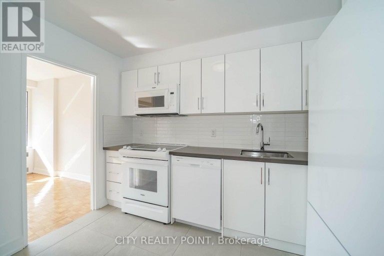 907 - 10 SHALLMAR BOULEVARD, Toronto (Forest Hill North), Ontario, M5N1J4