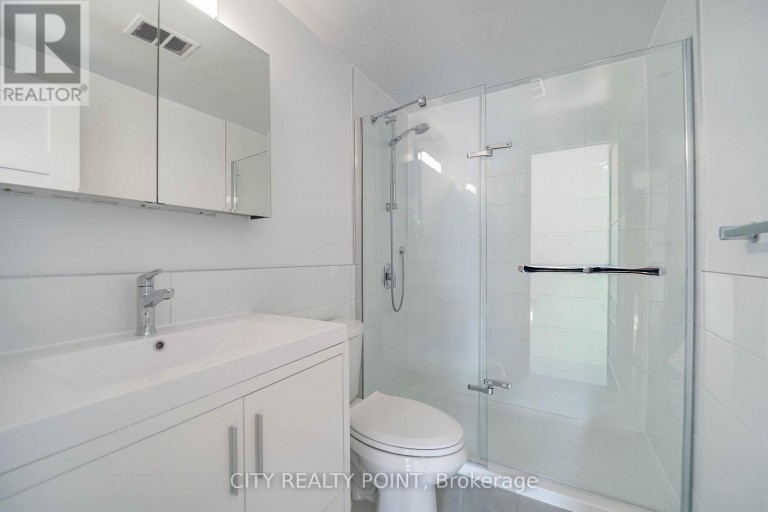 907 - 10 SHALLMAR BOULEVARD, Toronto (Forest Hill North), Ontario, M5N1J4