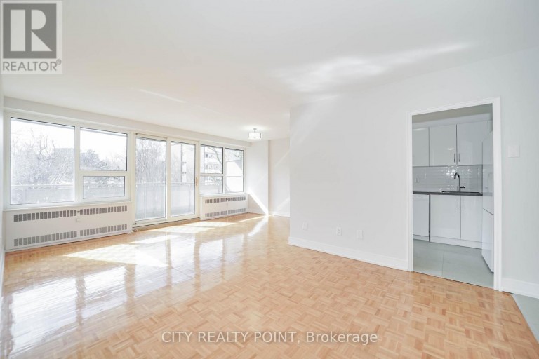 907 - 10 SHALLMAR BOULEVARD, Toronto (Forest Hill North), Ontario, M5N1J4