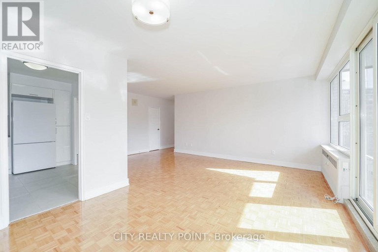 907 - 10 SHALLMAR BOULEVARD, Toronto (Forest Hill North), Ontario, M5N1J4
