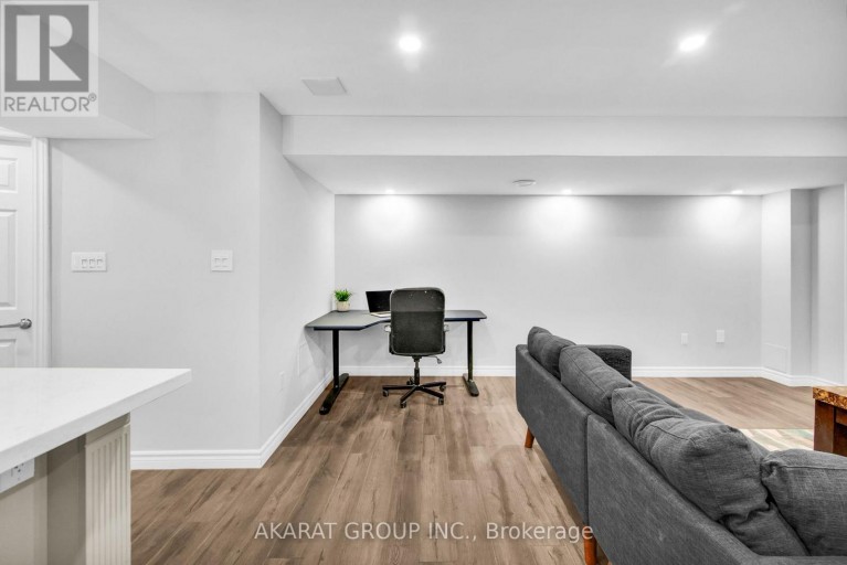 BASEMENT APT - 5463 FUDGE TERRACE, Mississauga (Churchill Meadows), Ontario, L5M0N1