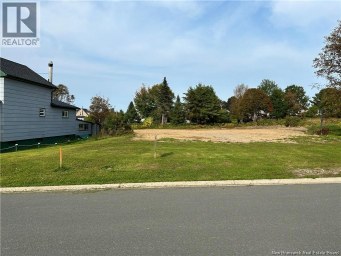 1163 King Avenue Bathurst New Brunswick photo 4